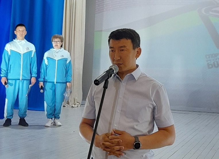 местников
