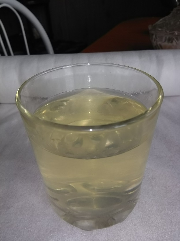 вода