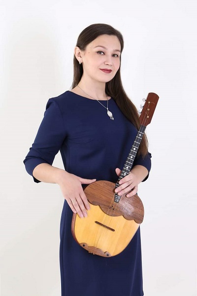 домра 9 портрет