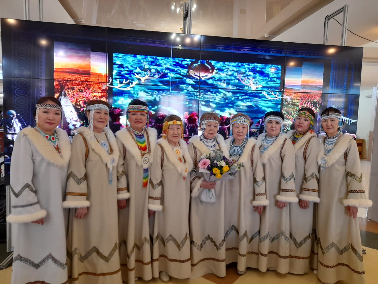 Вокальный ансамбль Кустук