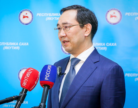 Айсен Николаев копия