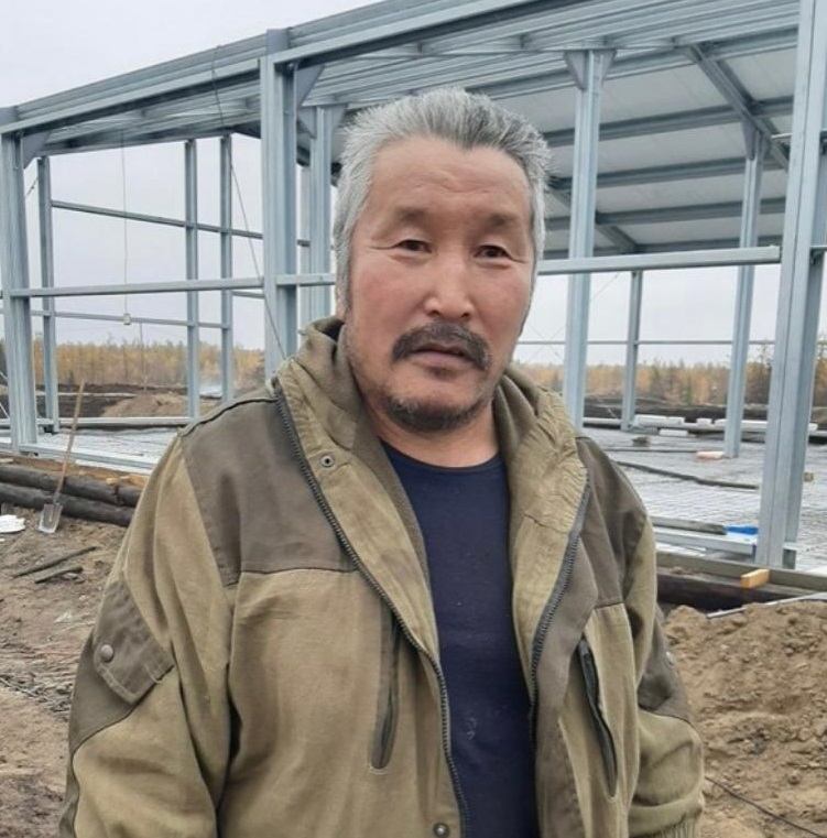 Бэс_Күөлэ_--_Алексей_Петров.jpg