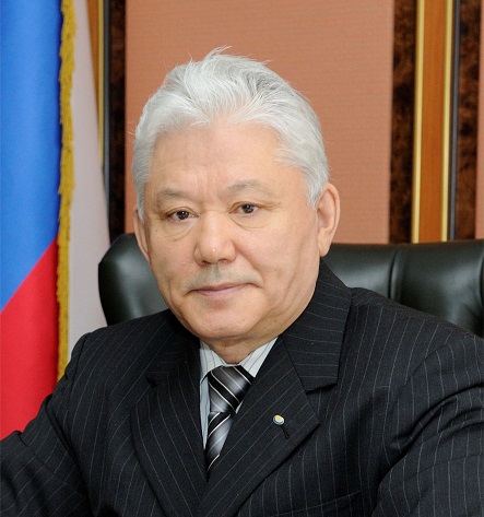 Михаил Николаев